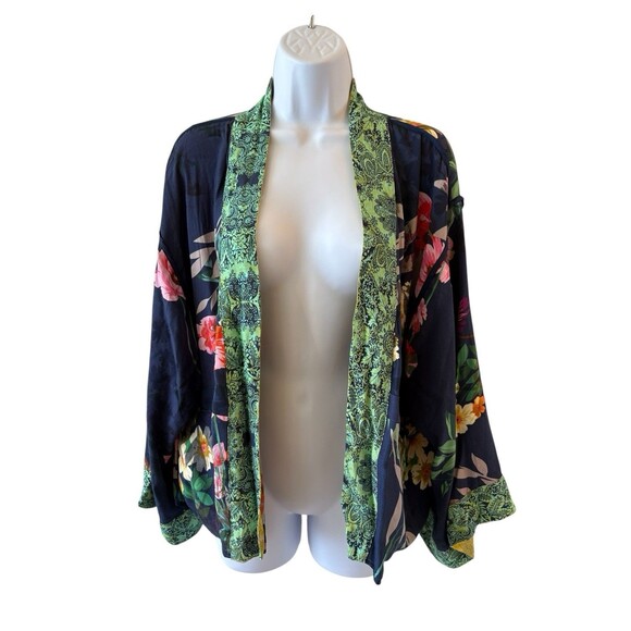 JOHNNY WAS Kimono Rare Reversible Size Small Rayon Viscose Pockets - Picture 11 of 15